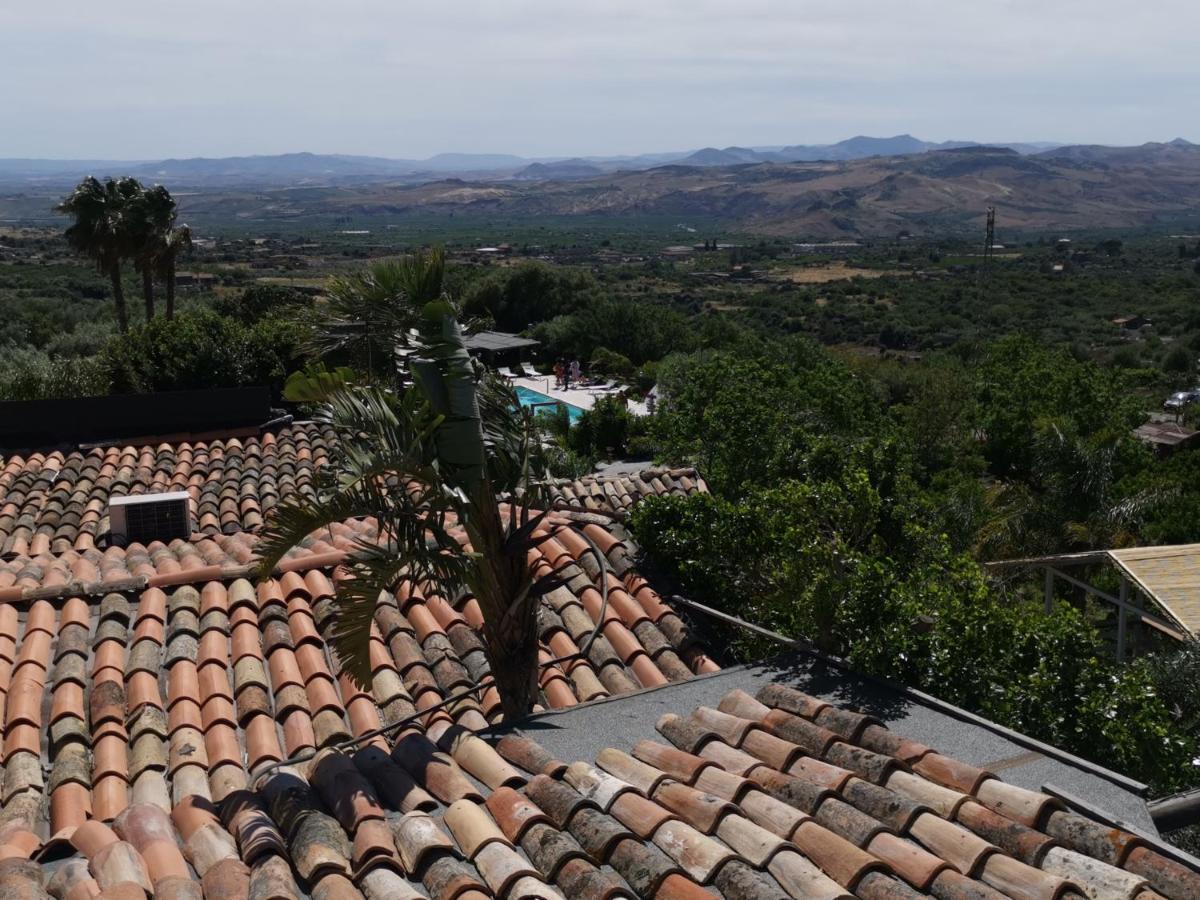 La Fattoria Dei Nonni Guest House Paterno  Exterior photo